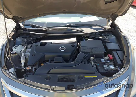 2014 Nissan Altima 2.5/2.5 S/2.5 Sl/2.5 Sv from USA, damaged, VIN 1N4AL3AP2EC262929